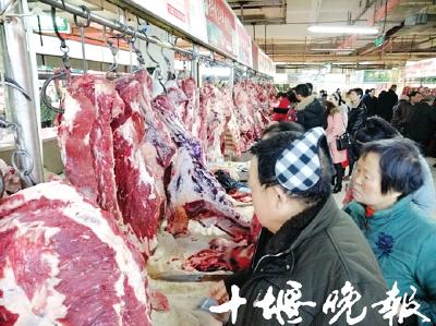 临近春节，“牛魔王”来了！十堰牛肉价格涨了两成