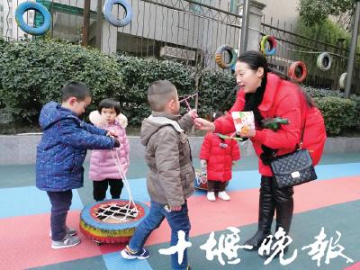 天！十堰这家幼儿园63个孩子有14个跟“陌生人”跑了