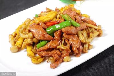 退休厨师说：下馆子最好别点这些菜！听不听由你  