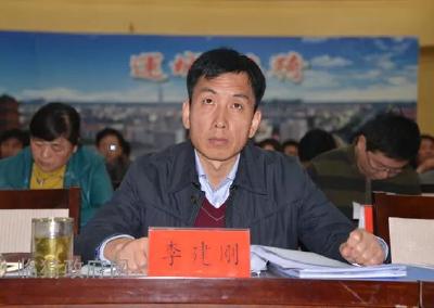 没当上县委书记 任性局长公然与中央及省委决策“顶牛”