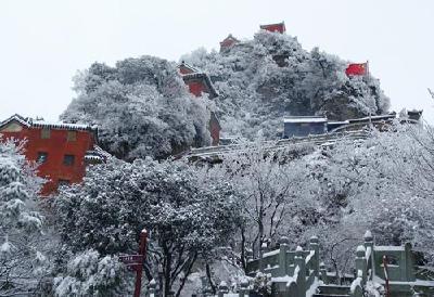 20厘米！昨日十堰多地降雪，这里的积雪最厚