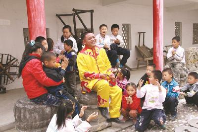 竹山有个“民歌王”，还是省级非物质文化遗产传承人