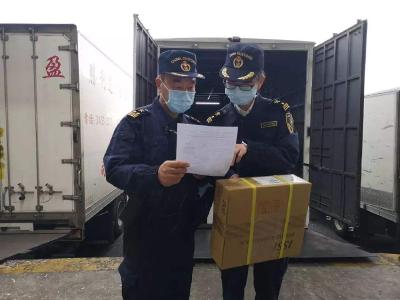 十堰海关设立进口疫情防控物资快速通关窗口
