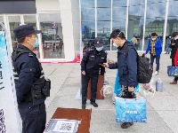 刚刚，十堰东站赴汉高铁发出
