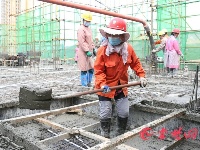 劳动节，致敬建筑工地上的“女汉子”