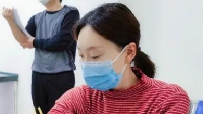 首位新冠疫苗试验女生结束观察，CT结果出来了