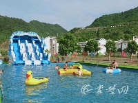 碧波荡漾！周末市民涌向这里享受“慢生活”