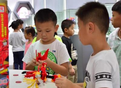 疫情下的这堂“亲子课” 你和“小神兽”都上好了吗 