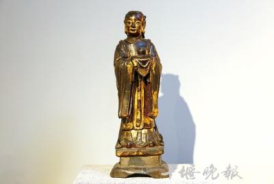 明代龙女造像现身十堰 和武当山馆藏九天玄女造像一致