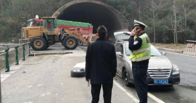 十堰多部车辆在一隧道内损坏，罪魁祸首是它！