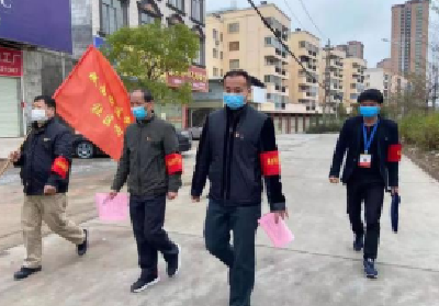 张湾社区联合包联单位建立党员下沉常态化机制