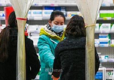 探访武汉药店:新规已落地执行 退热止咳药需凭处方才能买