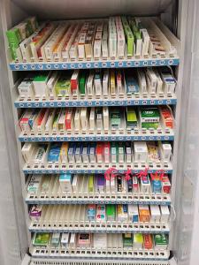 自助药柜亮相十堰 市民可24小时自助购买近百种急用药品