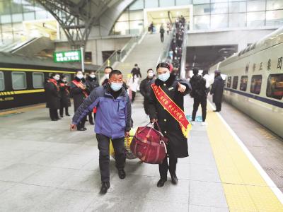 春运今日启动，铁路服务升级