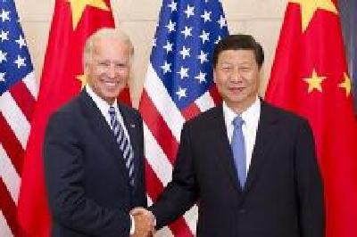 习近平同美国总统拜登通电话