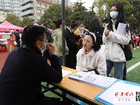 供岗万余个！十堰这场校园招聘会真火爆！