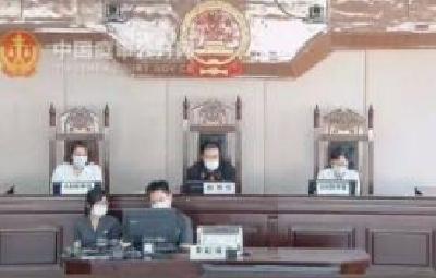 姐姐家遭灭门，远在美国的弟弟回国起诉其巨额遗产为自己存款