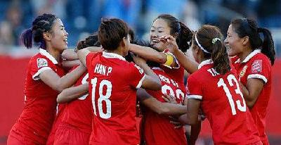 武汉女娃王霜一记穿云箭 女足挺进奥运会