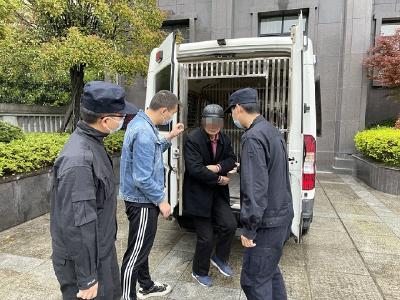 茅箭法院“凌晨利剑”再出击，多名“老赖”睡梦中被抓