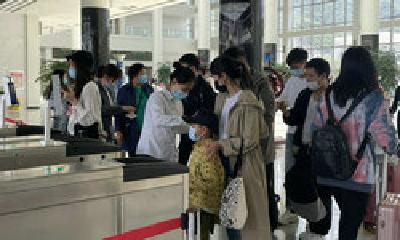 “五一”假期首日十堰公路客运发送旅客超3.5万人