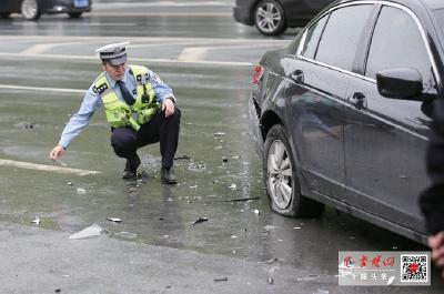 十堰交警陈雄胜：为办案3天只睡8小时 处理事故六年无投诉