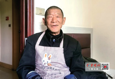七旬老人辗转千里到房县寻亲 民警多方努力助其与亲人团聚