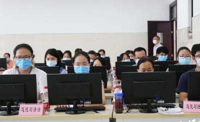 中考成绩是怎样出炉的？探秘十堰中考阅卷现场……