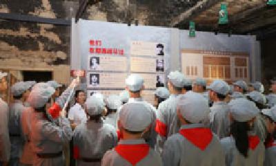 党史学习教育 | 60名团员青年、少先队员代表寻访“湖北解放第一县”