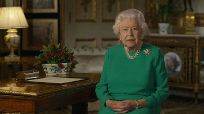 牛津大学这张女王画像被学生移除，英国教育部长急了 