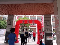 今日，十堰3.7万名学子参加中考