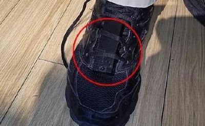 鞋子暗藏玄机，看到马上报警