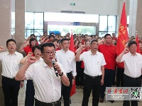 国药东风总医院：重温入党誓词 重忆医者初心