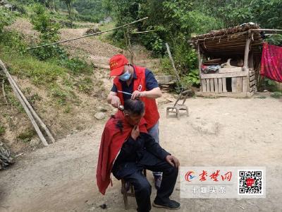 老人点单我接单！房县“情倾夕阳”志愿服务温暖辖区老人