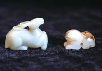 寓意各不同凸显时代特征 可爱小玉雕萌翻众人