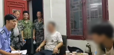 父子抄小道深夜被困武当深山 警方历经6小时搜寻成功营救