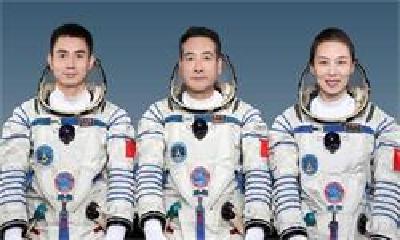 神舟十三号航天员乘组明日将开展第二次出舱活动