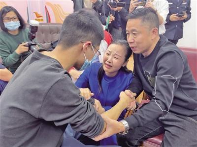 孙海洋被拐14年儿子如何找到的？线索来自另一起拐骗儿童案