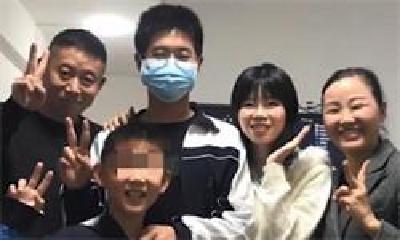 孙海洋一家五口第一个团圆年：感谢关心，祝大家新年快乐