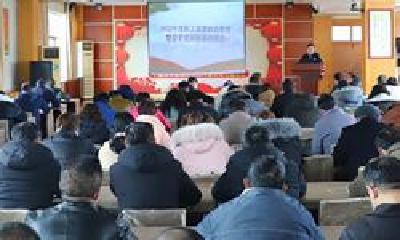 年后上班第一天，十堰市中医医院党员轮训忙