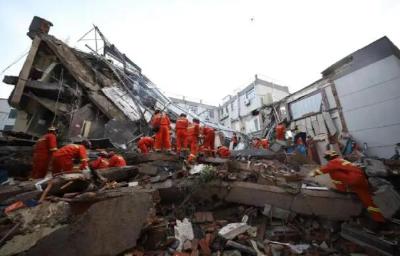 25名公职人员因江苏吴江“7·12”房屋坍塌事故被追责问责