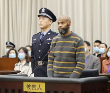 死刑！美籍外教杀害女学生案一审宣判