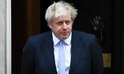 在英国众叛亲离的约翰逊 却是乌克兰的人气“偶像”