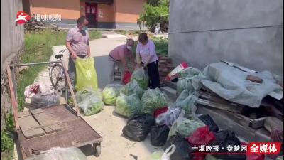 新鲜瓜果从田间地头“直达”餐桌