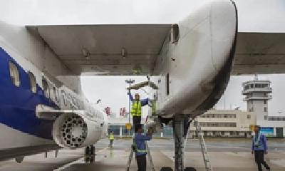 中国气象局首次在丹江口水库上空实施飞机增雨