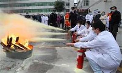 严格细节管理 消除安全隐患︱市中医医院成功举行消防应急演练