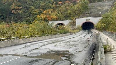 热线直播|西城大道一路段坑洼不平 张湾区住建局这样回复