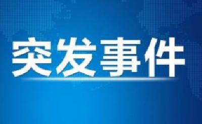 内蒙古一露天煤矿坍塌，初步核实50余人被困！