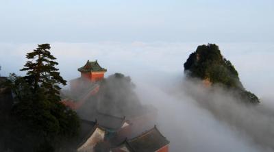 相约十堰！《人民日报》整版推荐湖北春季旅游线路 