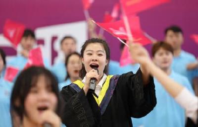 超燃！湖工职院2023届学生毕业典礼秒变“演唱会”