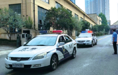 戒毒期内母亲因病去世 强戒所特批男子回家奔丧